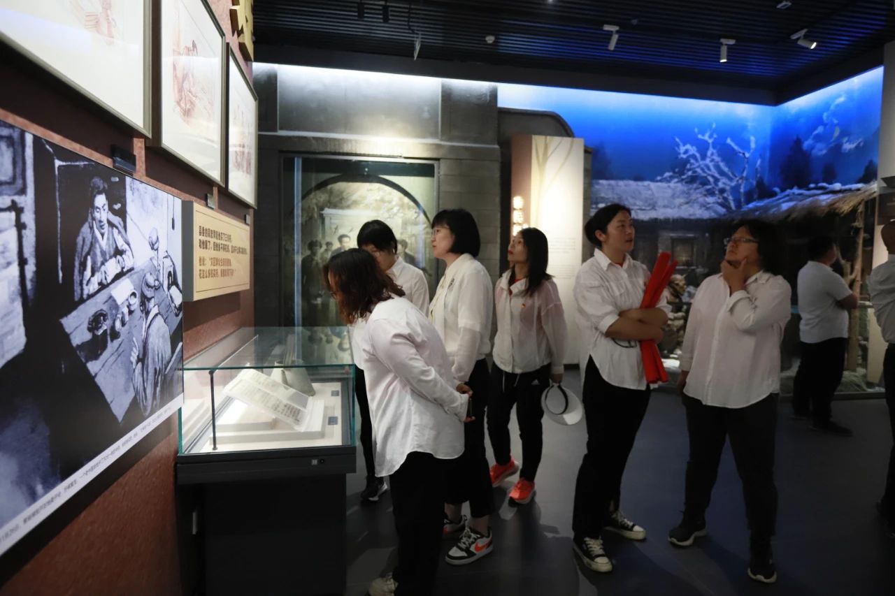 砥礪初心使命，汲取奮進力量丨花花牛乳業(yè)集團黨委組織開展學(xué)習(xí)“焦裕祿精神”主題黨日活動