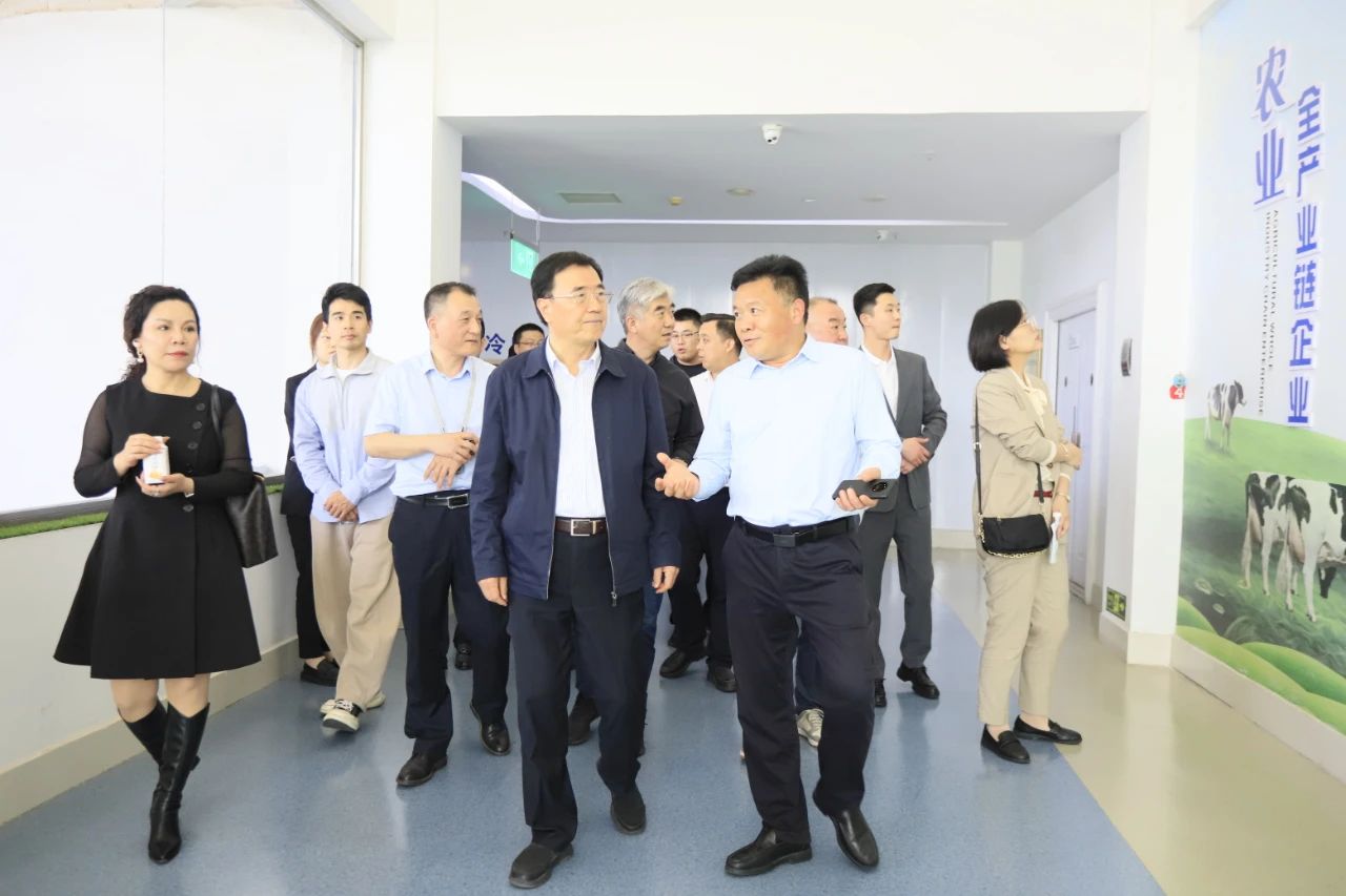 河南省2024國(guó)家“學(xué)生飲用奶計(jì)劃”推廣工作推進(jìn)會(huì)在鄭州成功舉辦！