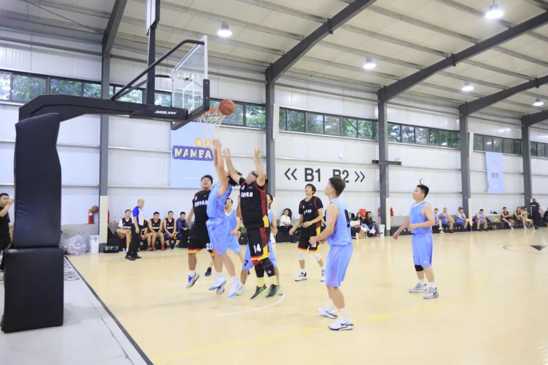 花花牛丨奪冠，奪冠，奪冠！??！用冠軍為中國(guó)健兒喝彩?。?！