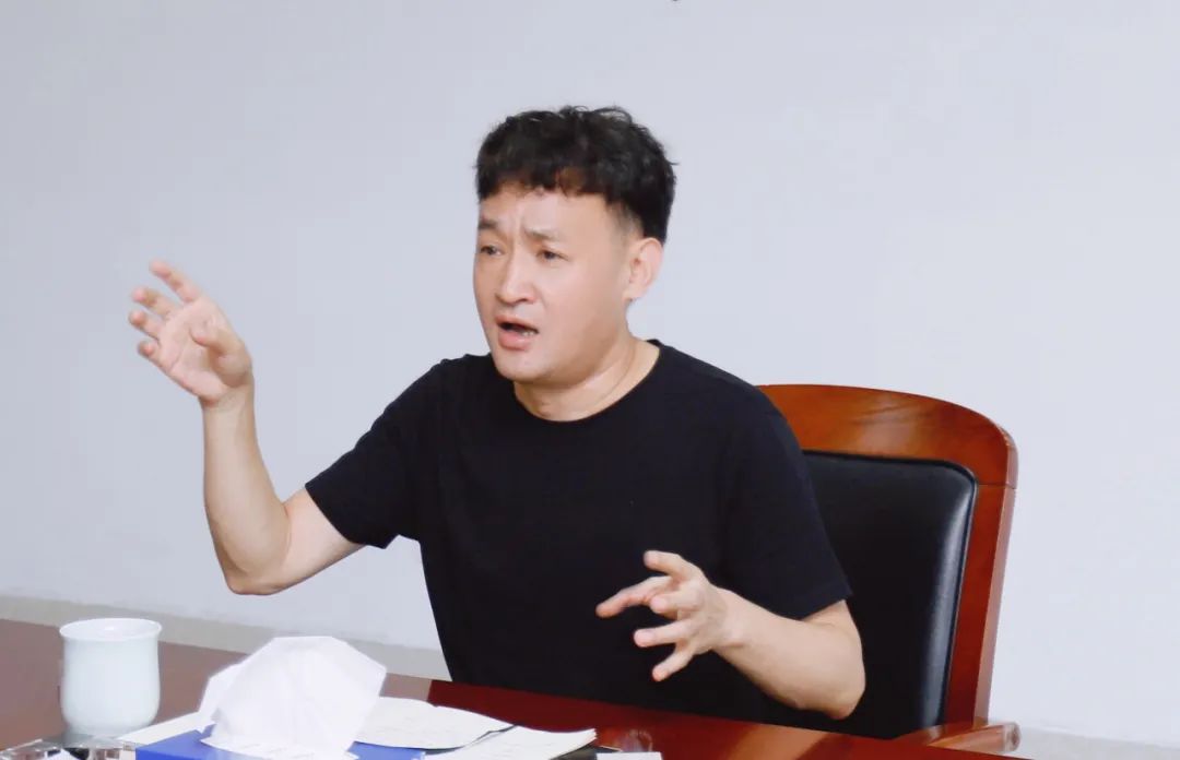 繼往開來 · 再創(chuàng)輝煌 | 花花牛乳業(yè)集團召開9月營銷、養(yǎng)殖及飼料月度經(jīng)營工作會議