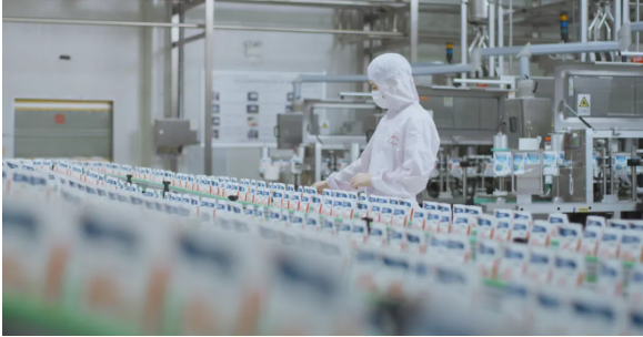 喜報 | 花花牛乳業(yè)集團(tuán)被評為河南省第二批“兩業(yè)”融合試點單位