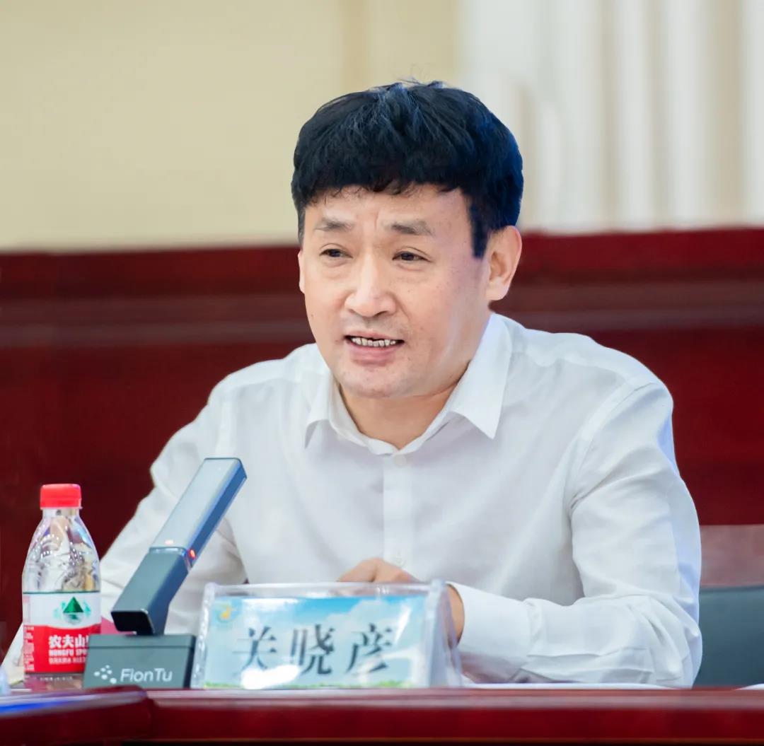 花花牛| 蘭考縣人民政府與蒙牛、花花牛達(dá)成戰(zhàn)略合作 助力河南奶業(yè)高質(zhì)量發(fā)展