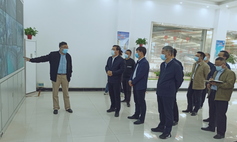駐馬店市委副書記、市長(zhǎng)李躍勇一行 蒞臨花花牛乳業(yè)集團(tuán)新蔡豫信瑞亞牧場(chǎng)調(diào)研